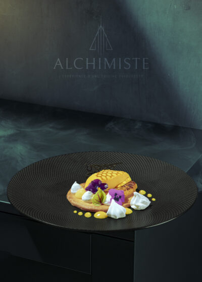 Foodphotography, shooting d'un dessert de glace citron et ananas réalisé en studio photo à Neuchâtel, par le chef cuisinier Glodi de la maison et service traiteur l'Alchimiste.